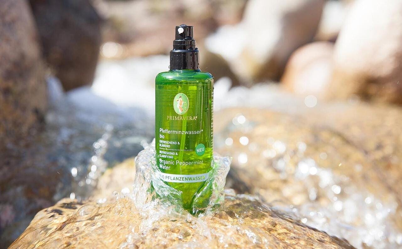 FLORAL WATERS – A DOSE OF FRESHNESS FOR THE BODY